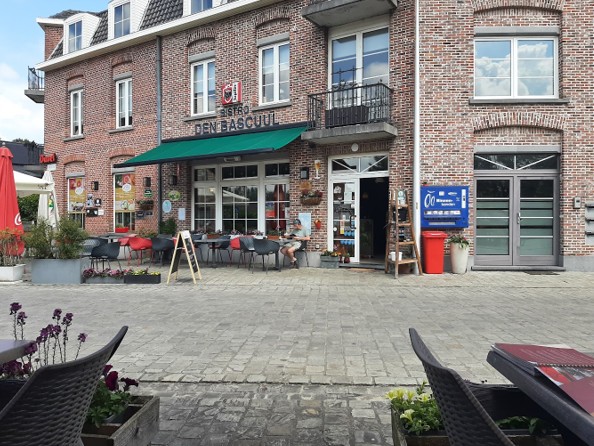 Voorwandeling van de 23e Krokustocht voor de medewerkers op 1 maart